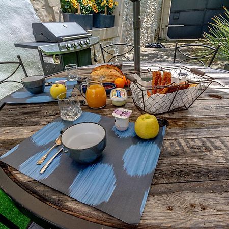 Le Baratier - Demeure De Charme Sauna & Piscine Calvisson Exteriör bild